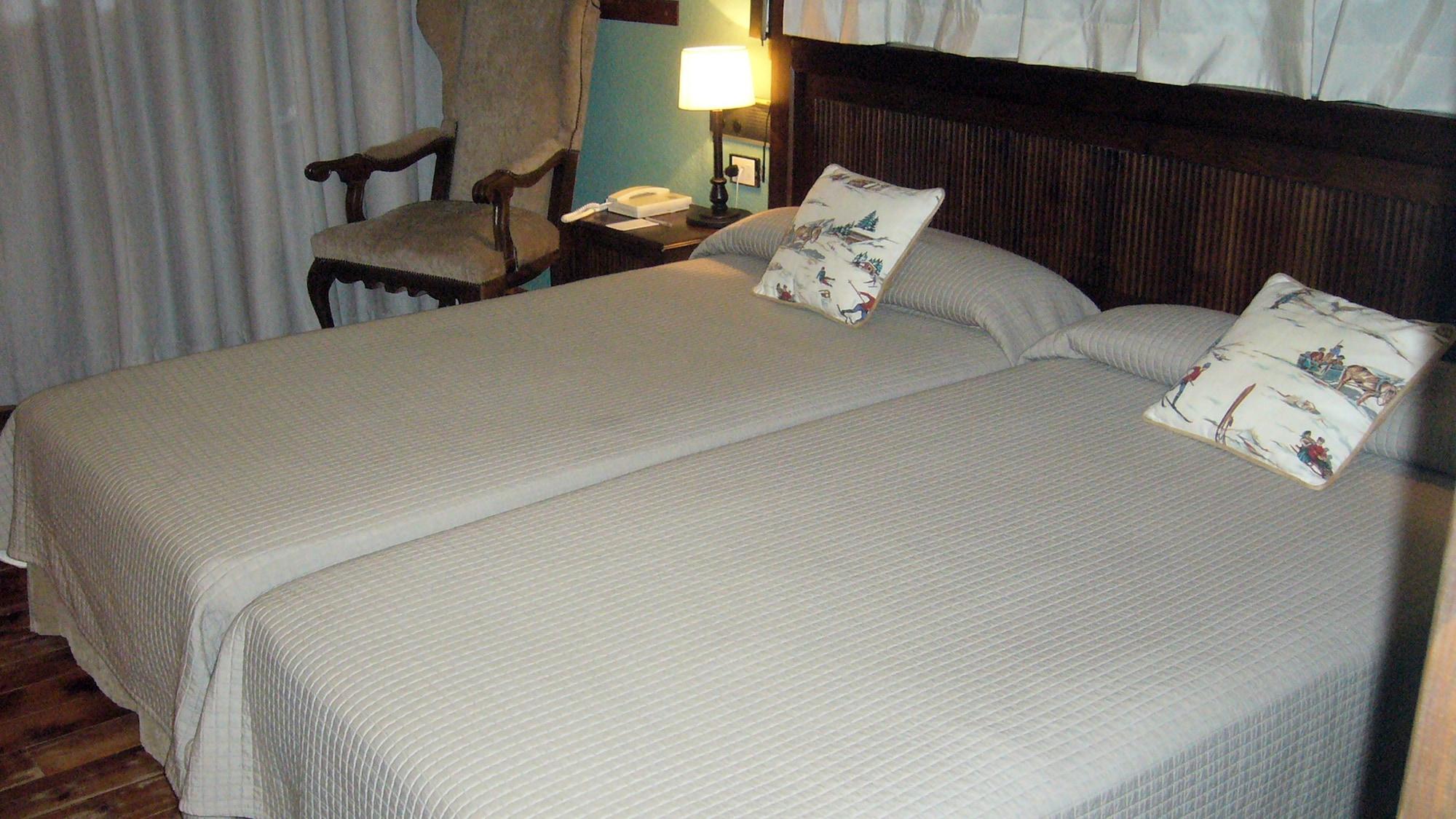 Parador De Arties Ngoại thất bức ảnh