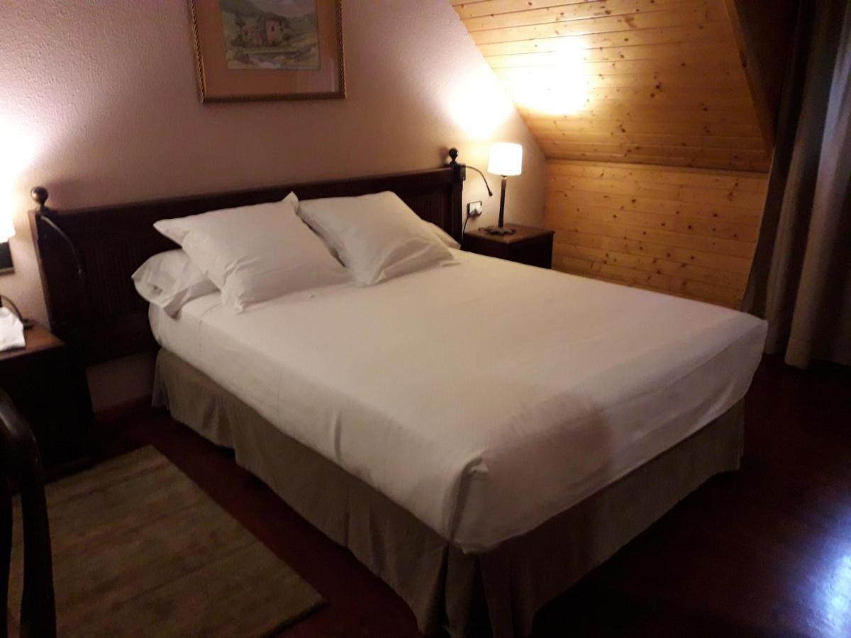 Parador De Arties Ngoại thất bức ảnh