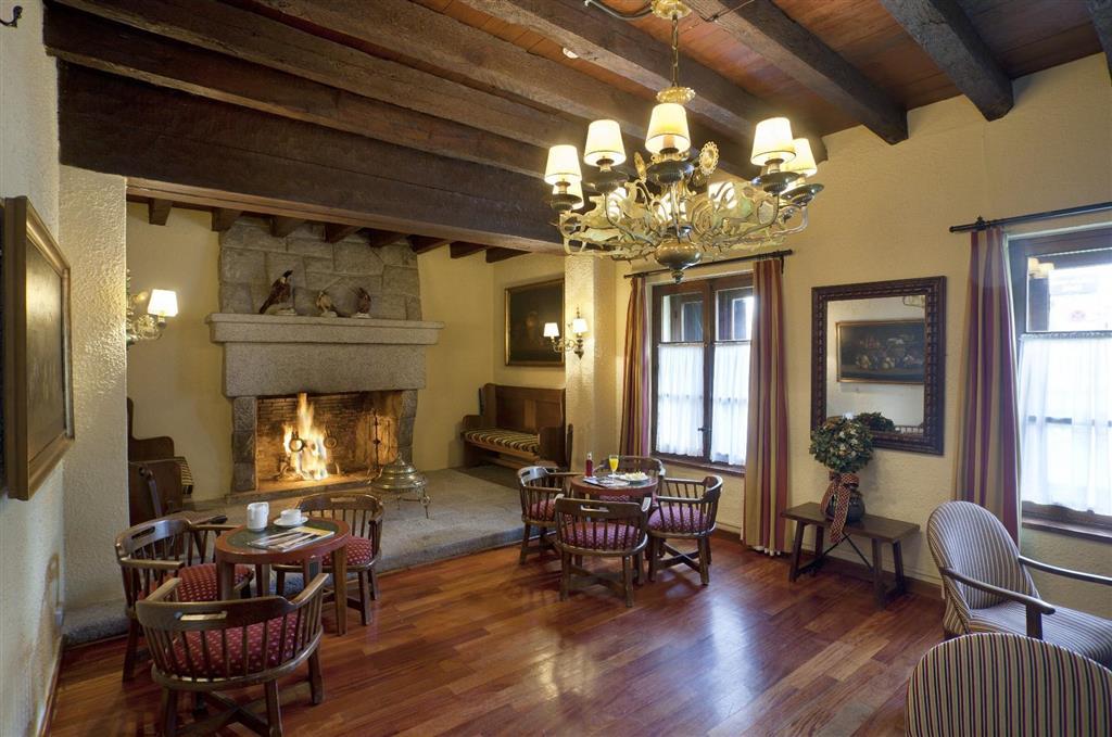 Parador De Arties Ngoại thất bức ảnh