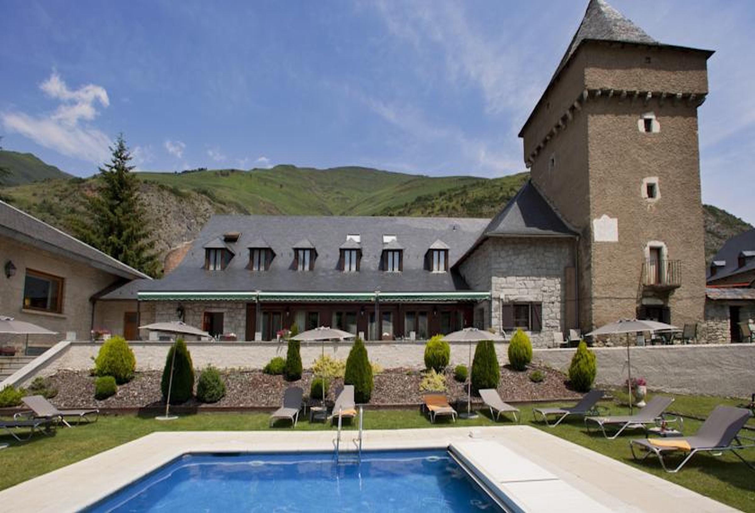 Parador De Arties Ngoại thất bức ảnh