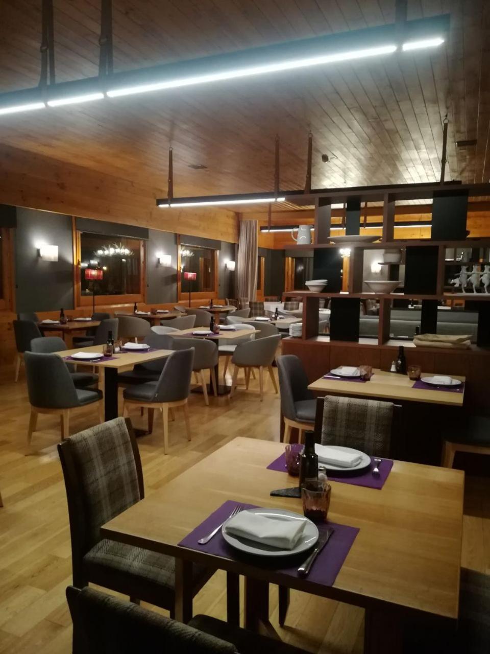 Parador De Arties Ngoại thất bức ảnh