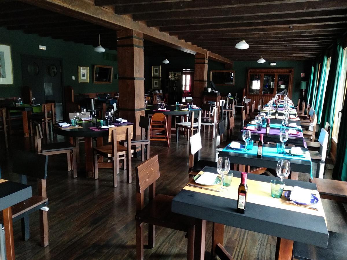 Parador De Arties Ngoại thất bức ảnh