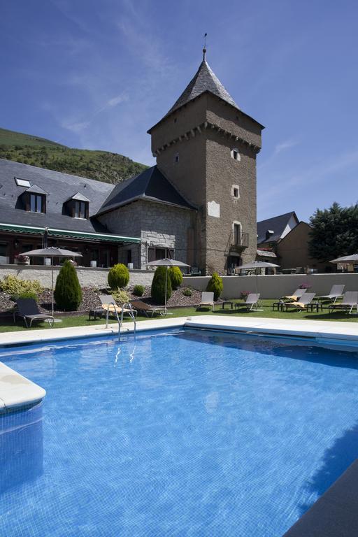 Parador De Arties Ngoại thất bức ảnh